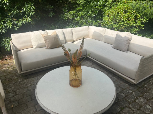 Giro lounge med teak base - udstillingsmodel