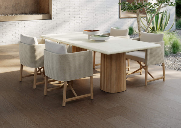 Giro dining table