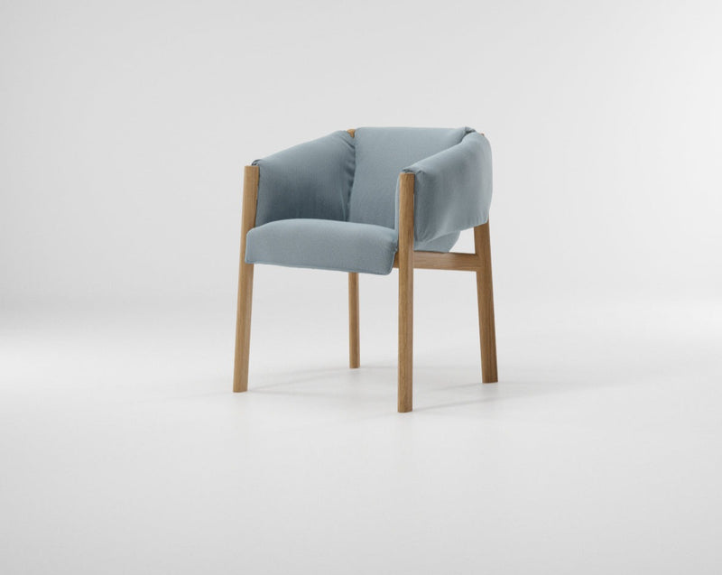 Plumon dining armchair