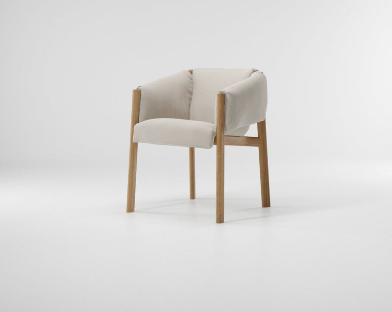 Plumon dining armchair