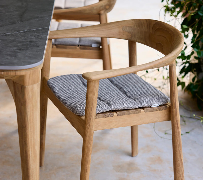 Majestic stol med armlæn