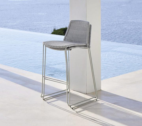 0026_Breeze_barstool_stacking_white_f7_1571336094_e4bf4264-e53a-446f-9d3e-6c829ded094d_720x