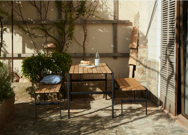 Reform table