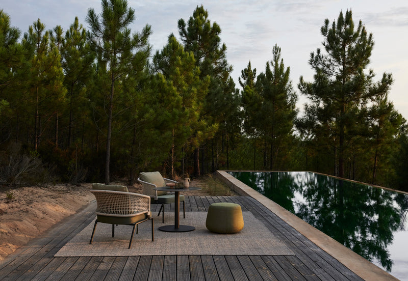 CTR lounge chair