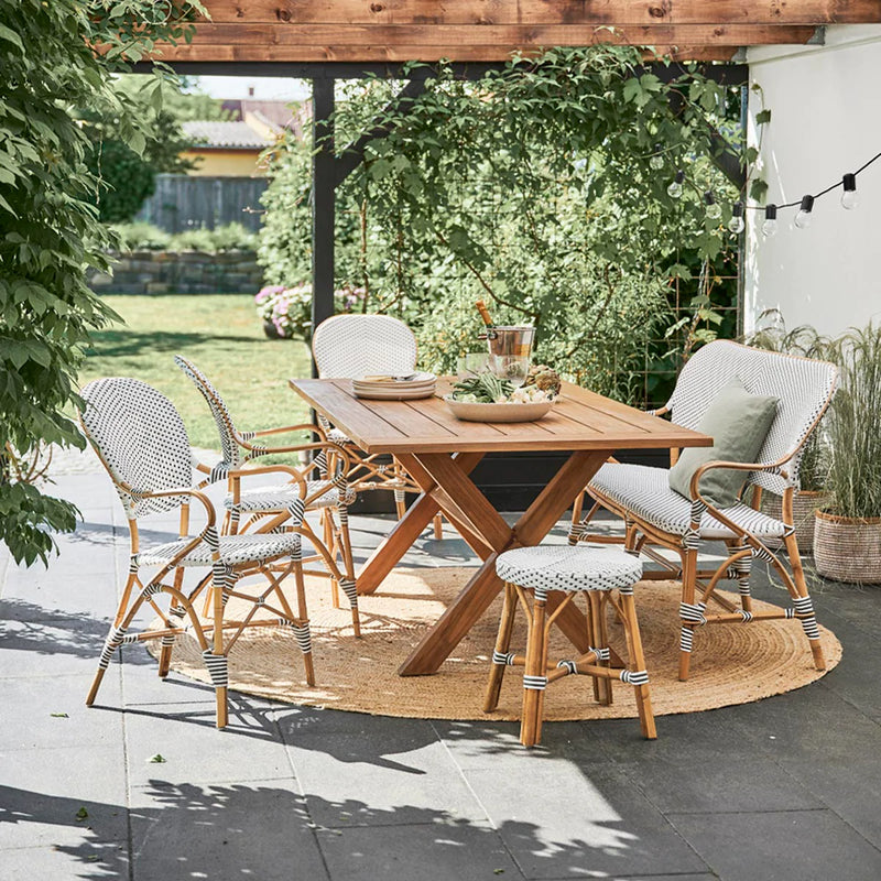 Colonial teak bord, exterior