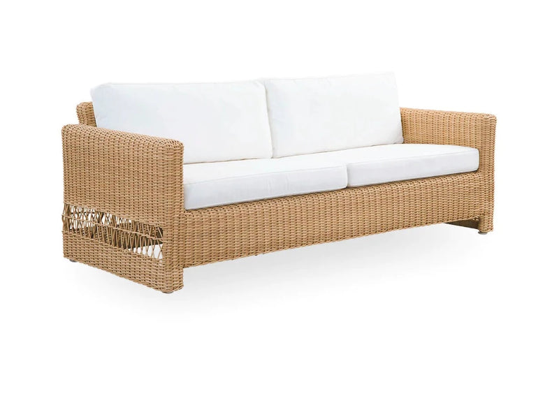 Carrie lounge