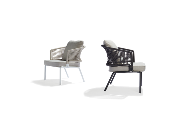 CTR lounge chair