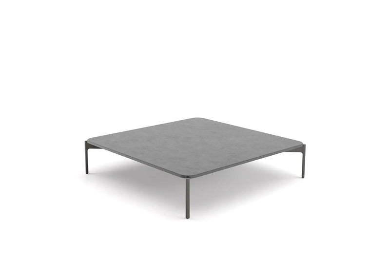 Izon coffee table