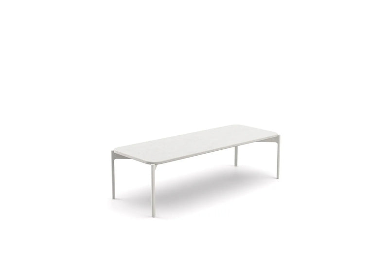 Izon coffee table