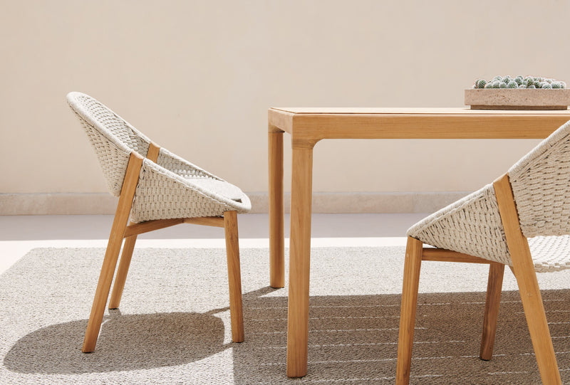 Elio armchair