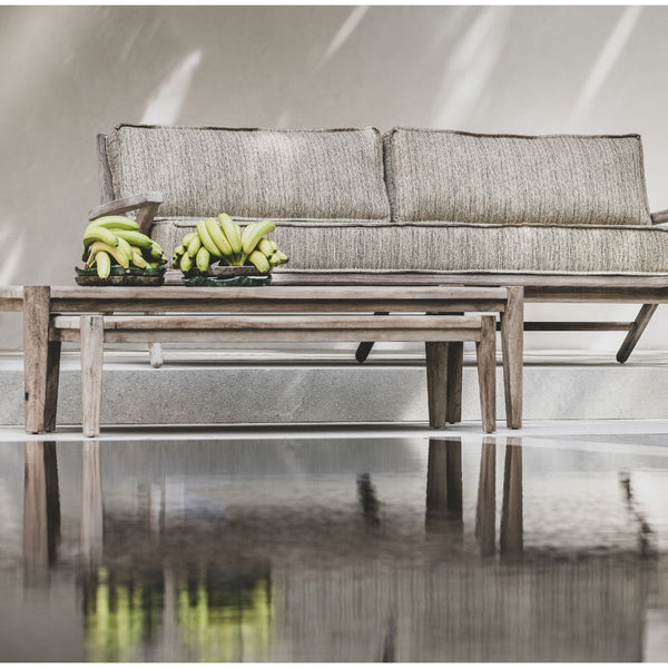 Rectangular coffee table floor