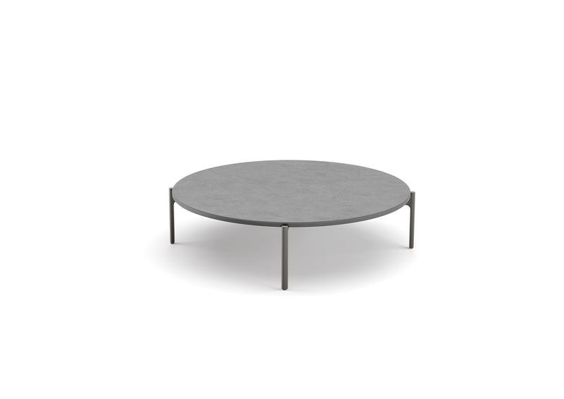 Izon coffee table