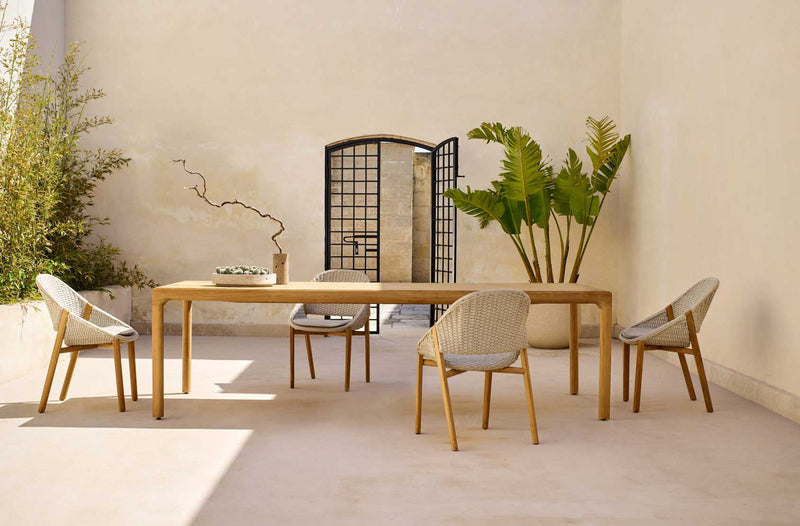 elio-elio-sida-elio-armchair-illum-dining-table-teaka