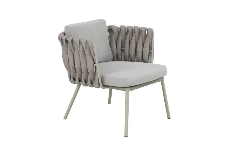 Tosca low dining chair