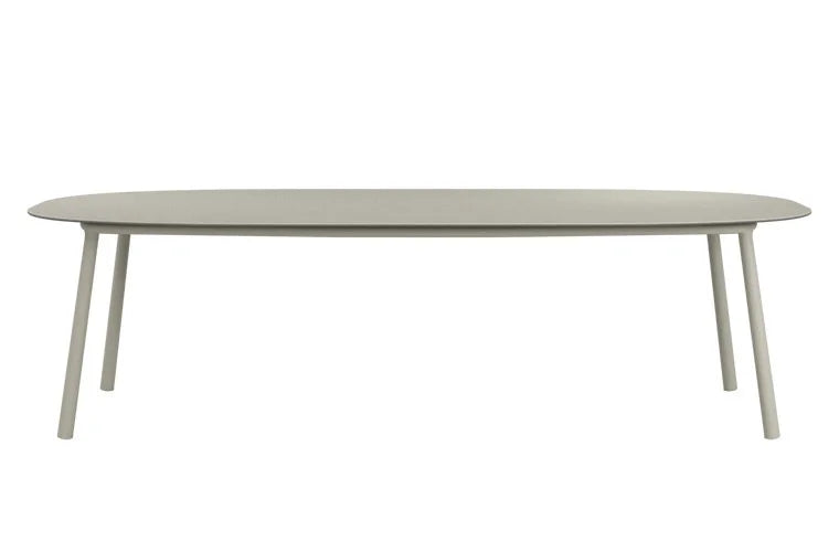 Tosca low dining table